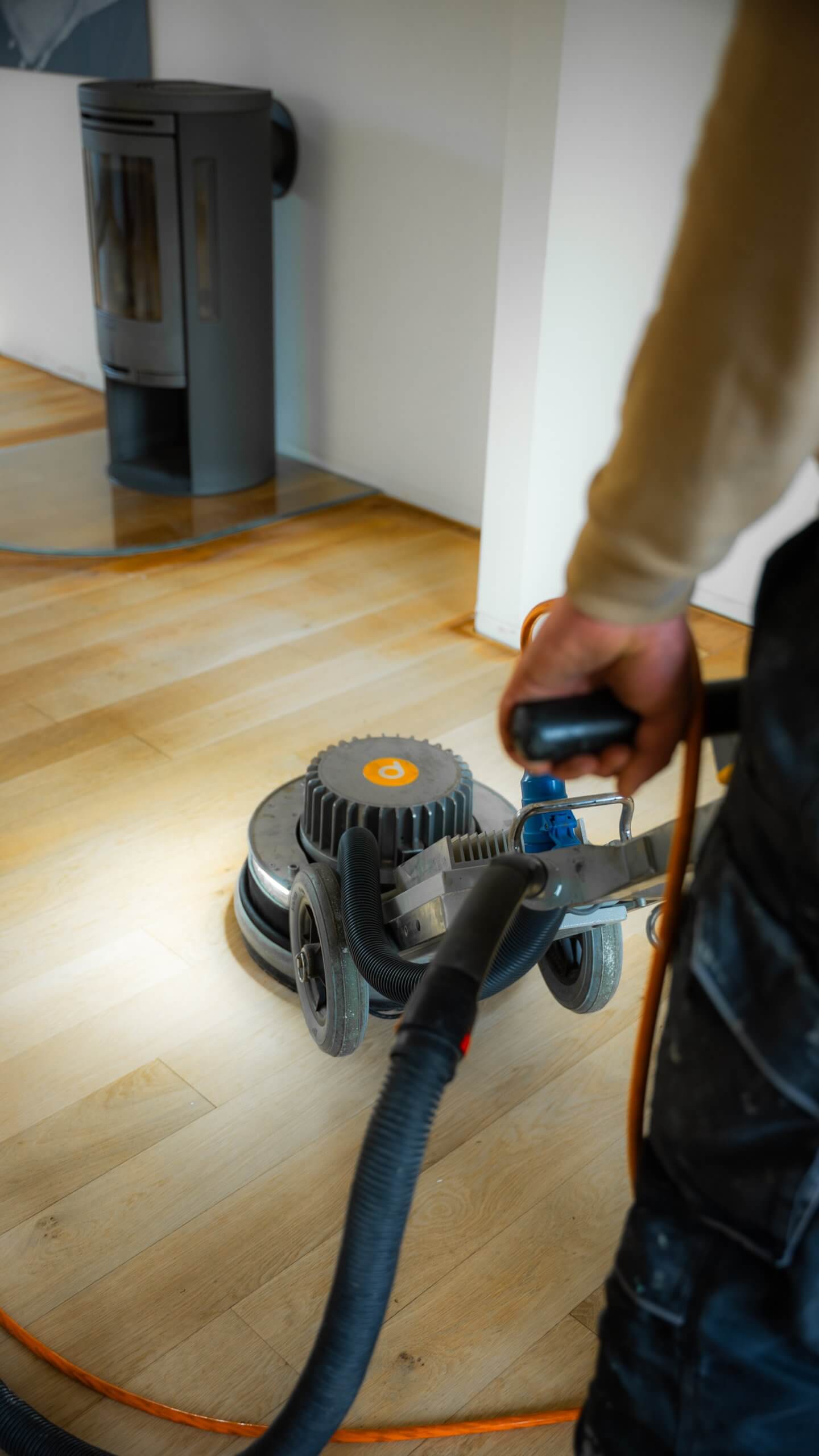 Parkett sanieren und schleifen in Bonn – Bio Bau Bonn